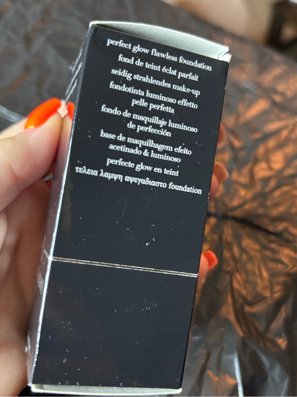 Giorgio Armani Luminous Silk Foundation Perfect Glow Flawless Foundation 4.5 NEW - Picture 2 of 7